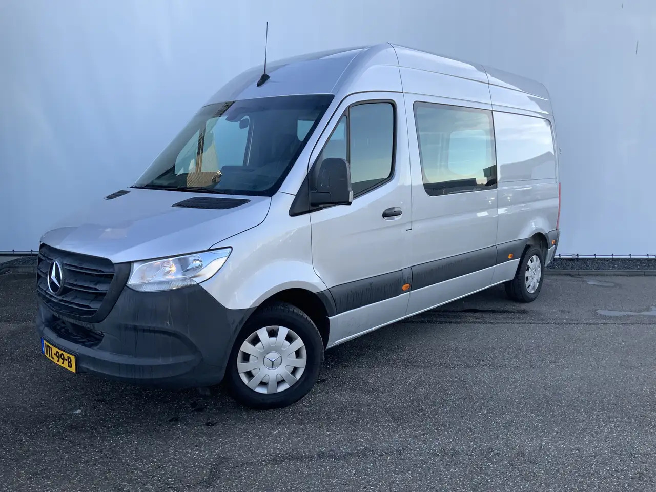 Mercedes-Benz Sprinter 314 2.2 CDI L2H2 Airco Cruise 3 Zits Trekhaak 2000 - Combi van: picture 1 Mercedes-Benz Sprinter 314 2.2 CDI L2H2 Airco Cruise 3 Zits Trekhaak 2000 - Combi van: picture 1