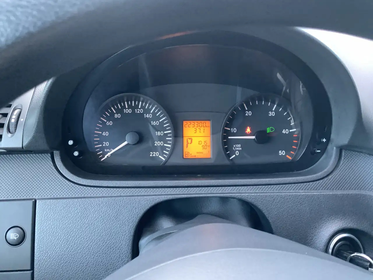 Mercedes-Benz Vito 122 CDI 320 Automaat Airco 2 Zits Leer Trekhaak 20 - Panel van: picture 5 Mercedes-Benz Vito 122 CDI 320 Automaat Airco 2 Zits Leer Trekhaak 20 - Panel van: picture 5