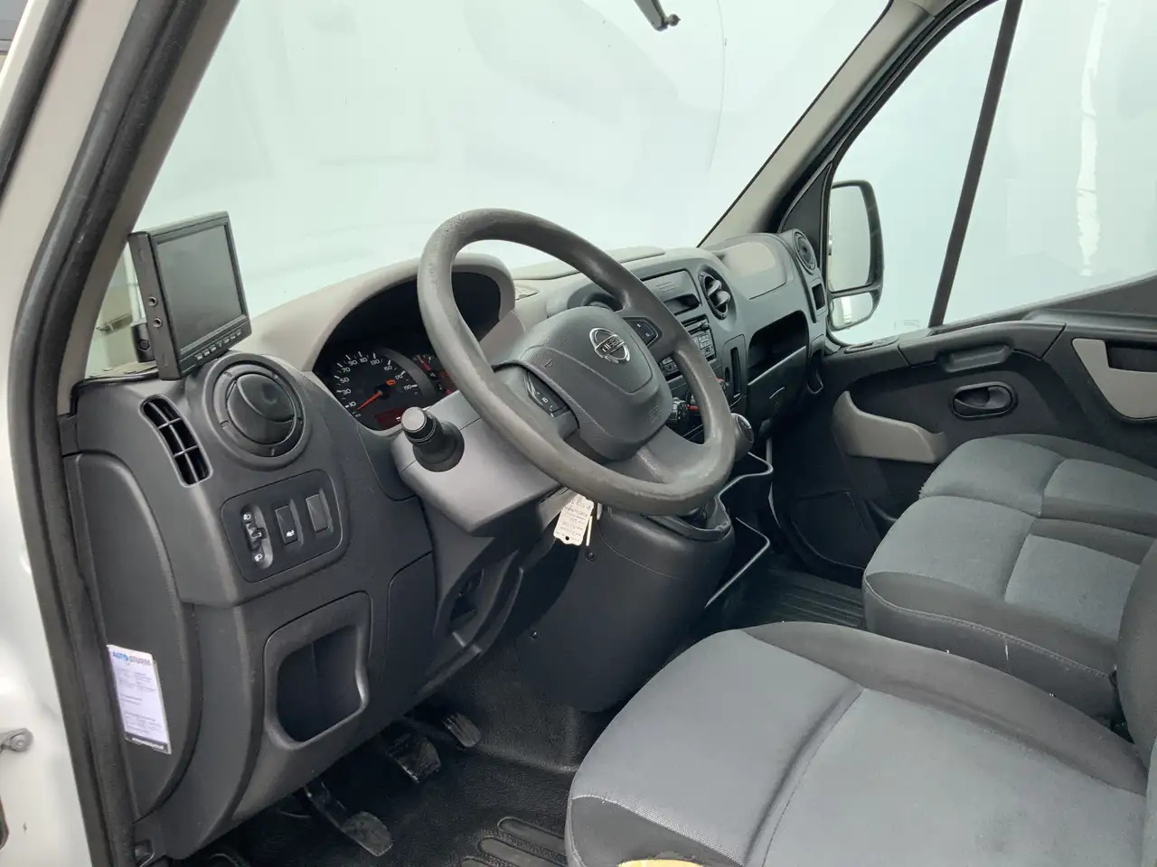 Leasing of Nissan NV400 2.3 dCi L2H2 Acenta Koelauto Carrier Werkt 100 % C Nissan NV400 2.3 dCi L2H2 Acenta Koelauto Carrier Werkt 100 % C: picture 8 Leasing of Nissan NV400 2.3 dCi L2H2 Acenta Koelauto Carrier Werkt 100 % C Nissan NV400 2.3 dCi L2H2 Acenta Koelauto Carrier Werkt 100 % C: picture 8