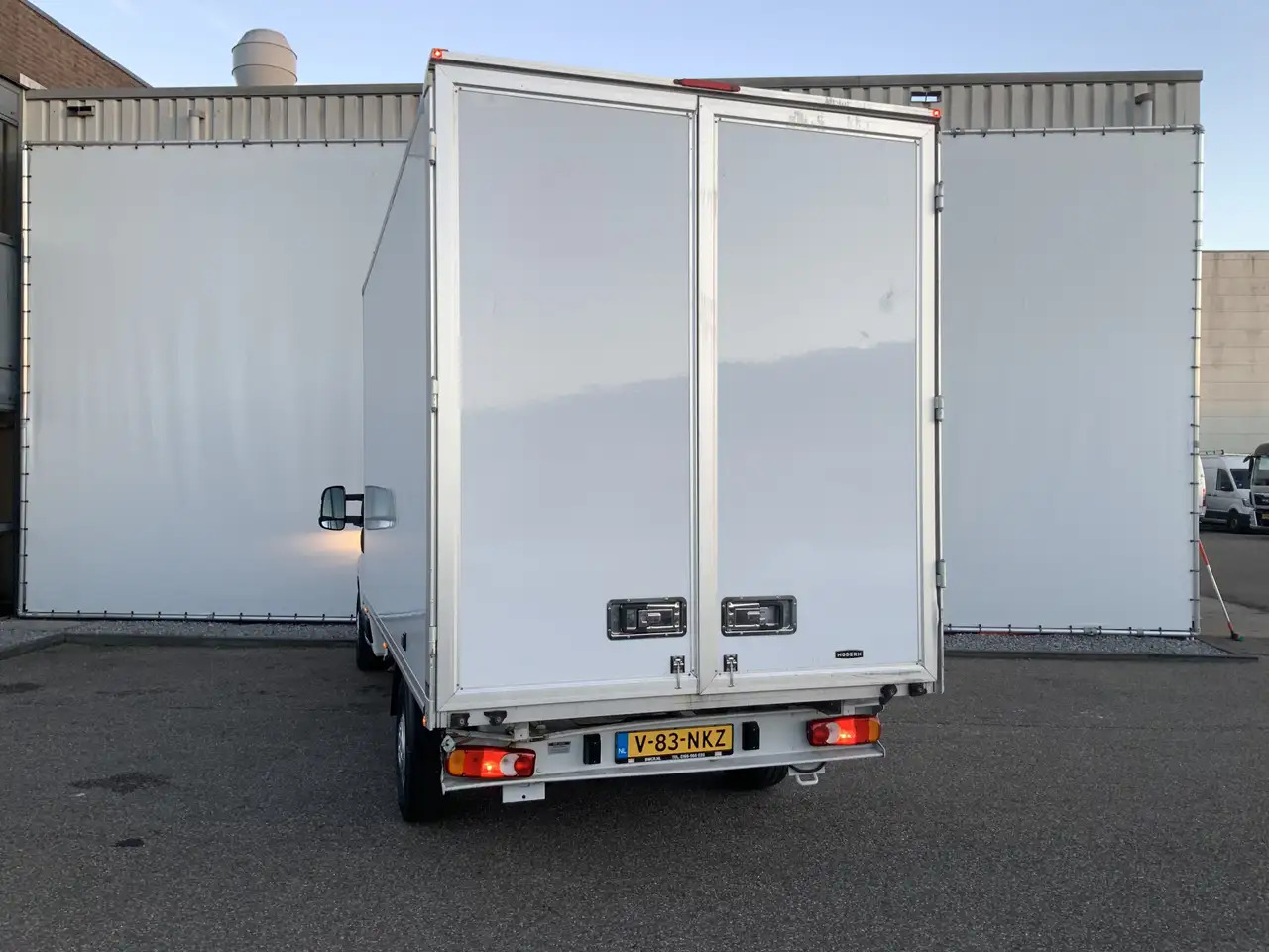 Citroen Jumper 2.2 BlueHDi 165 L3 3.5t Meubel bak & Deuren Airco - Other machinery: picture 2 Citroen Jumper 2.2 BlueHDi 165 L3 3.5t Meubel bak & Deuren Airco - Other machinery: picture 2