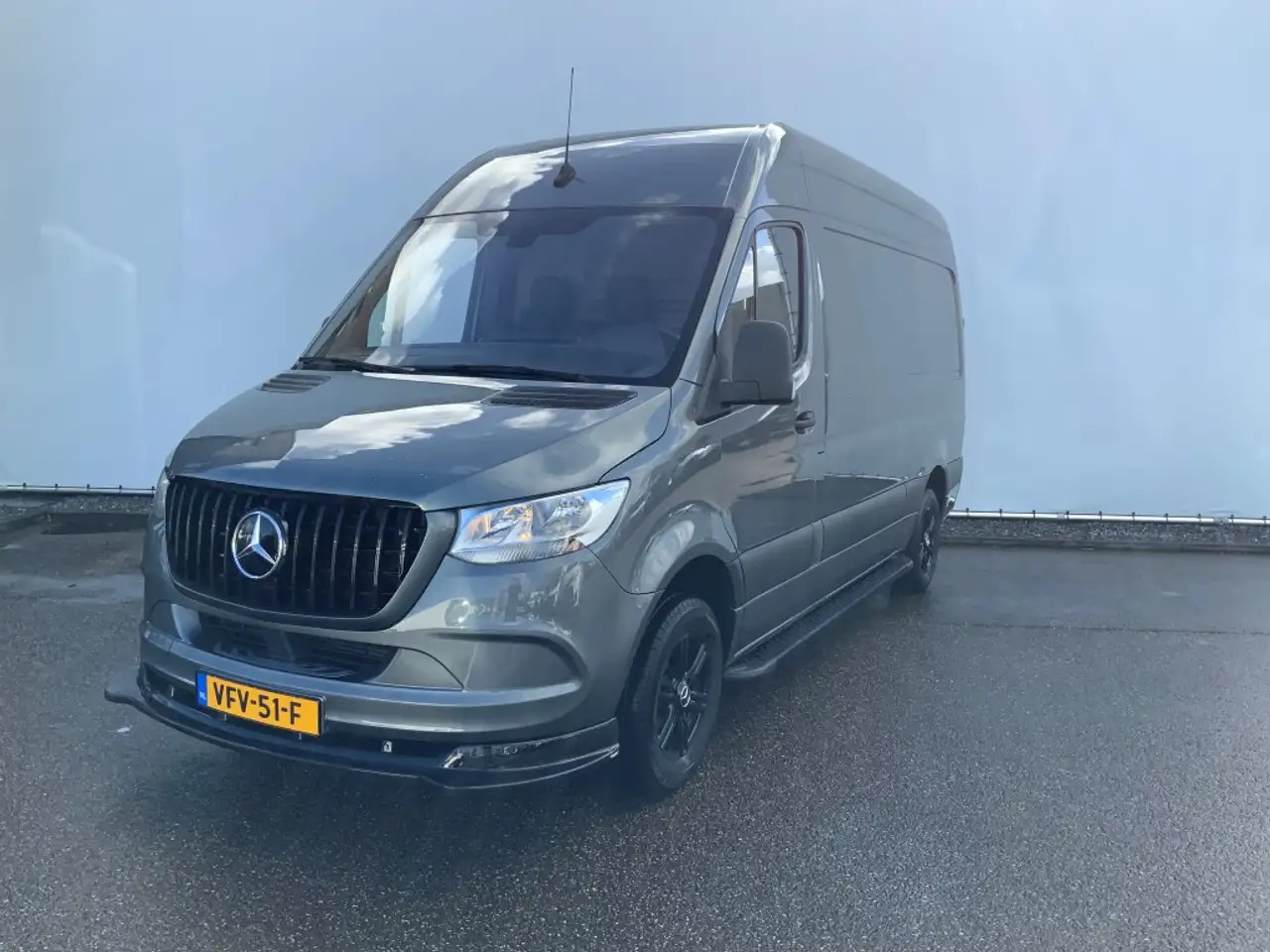 Mercedes-Benz Sprinter 319 3.0 CDI Autom.L2H2 Airco Cruise 3 Zits MBux 10 - Other machinery: picture 1 Mercedes-Benz Sprinter 319 3.0 CDI Autom.L2H2 Airco Cruise 3 Zits MBux 10 - Other machinery: picture 1