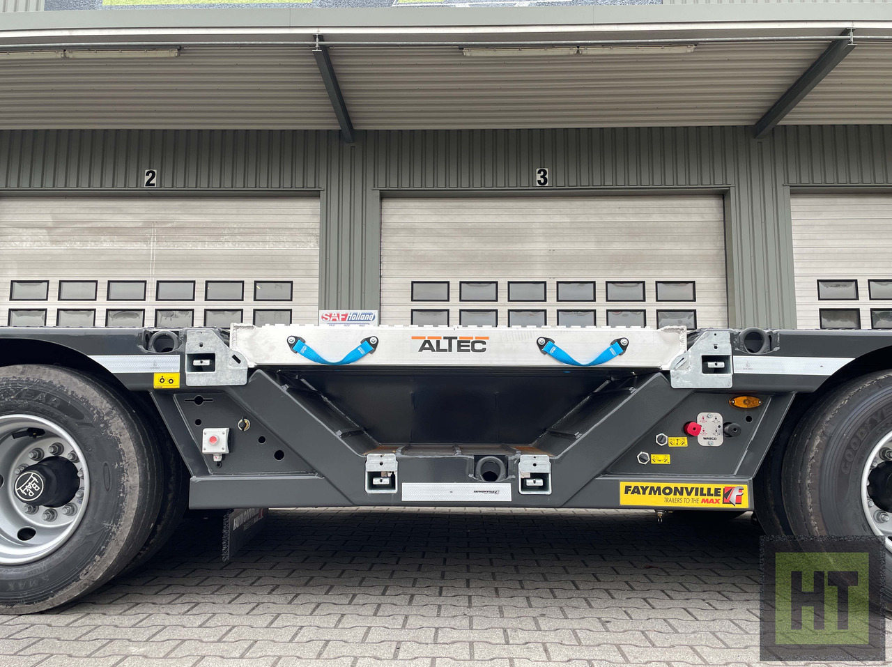 New Low loader semi-trailer Faymonville 4-(1+3)-Achs-Tele-Semi-Radmulden-Rampen zg: picture 6