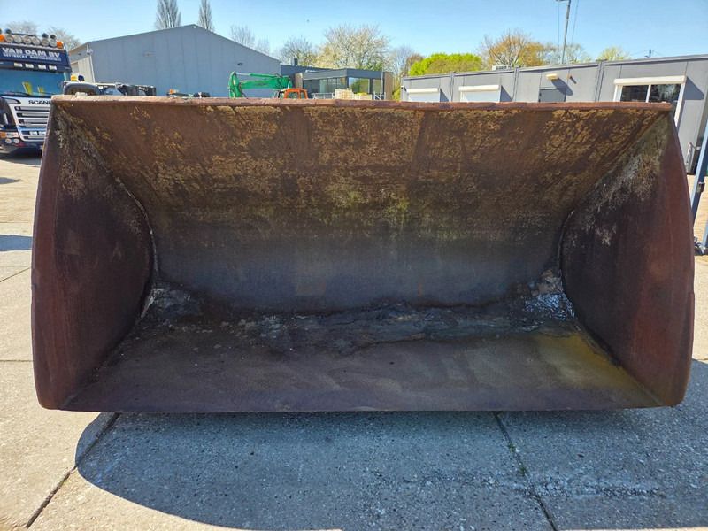 Onbekend volumebak voor loader Systeem 2000 - Bucket for Construction machinery: picture 1 Onbekend volumebak voor loader Systeem 2000 - Bucket for Construction machinery: picture 1