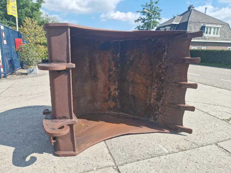 Verachtert tandenbak 1.40m. breed CW30/40 - Bucket for Construction machinery: picture 3 Verachtert tandenbak 1.40m. breed CW30/40 - Bucket for Construction machinery: picture 3