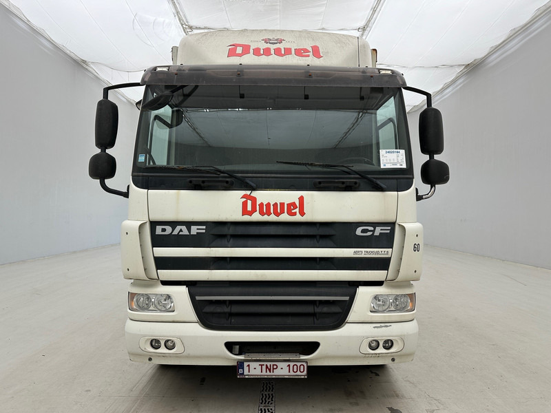 DAF CF75.310 - Curtainsider truck: picture 2 DAF CF75.310 - Curtainsider truck: picture 2