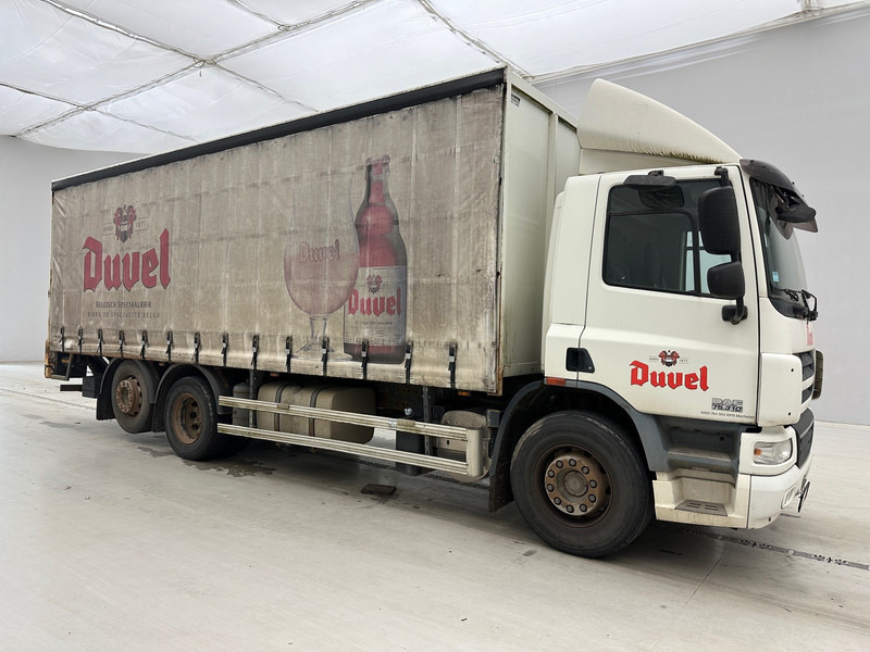 DAF CF75.310 - Curtainsider truck: picture 3 DAF CF75.310 - Curtainsider truck: picture 3