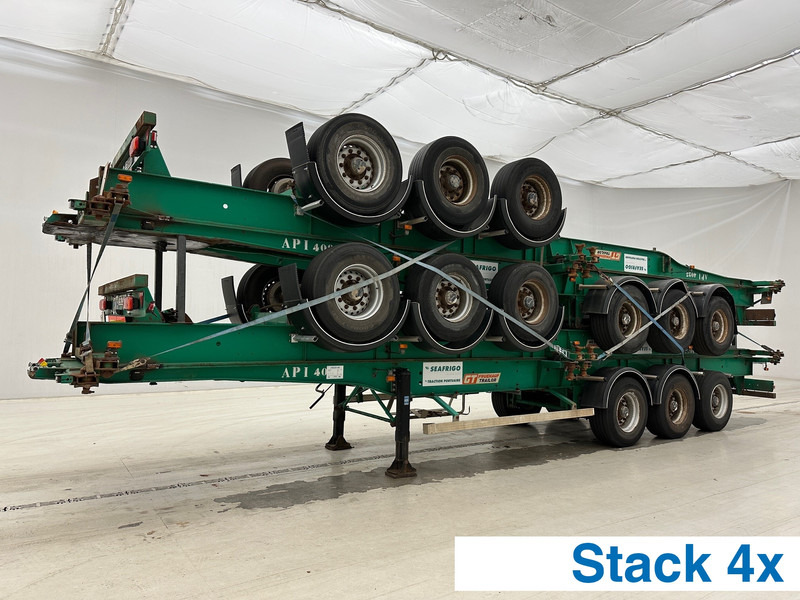 Fruehauf 4 x Skelet 2 x 20-40 ft - Container transporter/ Swap body semi-trailer: picture 1 Fruehauf 4 x Skelet 2 x 20-40 ft - Container transporter/ Swap body semi-trailer: picture 1