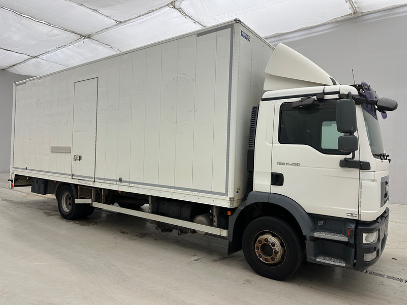 MAN TGM 15.250 - Box truck: picture 3 MAN TGM 15.250 - Box truck: picture 3