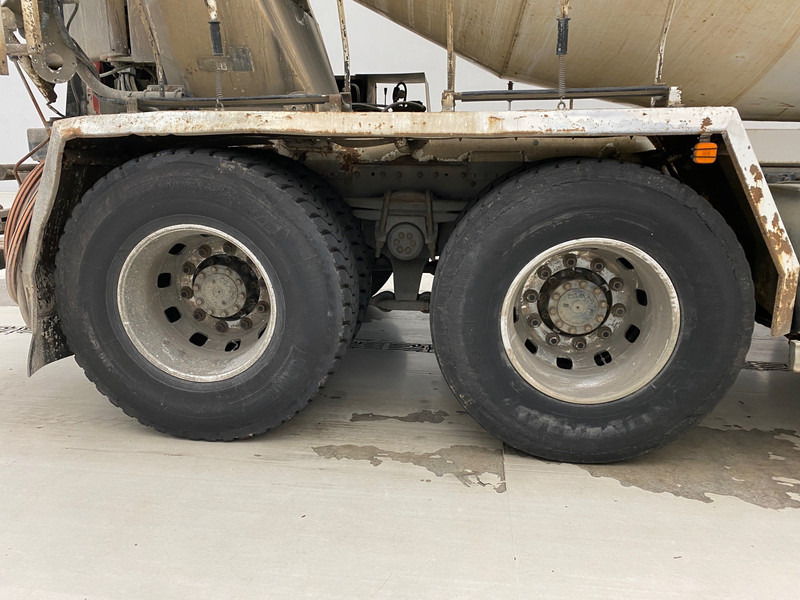 MAN TGS 32.360 - 8x4 - Concrete mixer truck: picture 5 MAN TGS 32.360 - 8x4 - Concrete mixer truck: picture 5