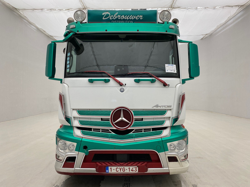 Mercedes-Benz Antos 1832* - Box truck: picture 2 Mercedes-Benz Antos 1832* - Box truck: picture 2