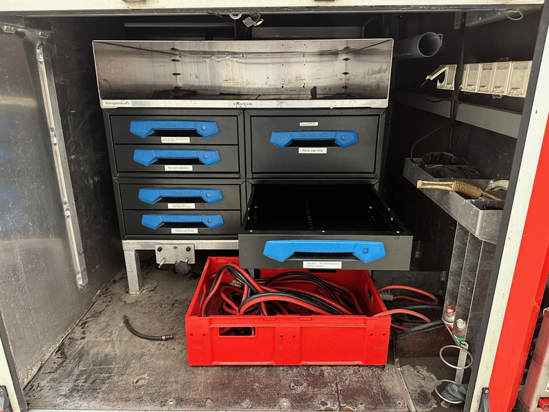 Renault D7.5 - Autotransporter truck: picture 5 Renault D7.5 - Autotransporter truck: picture 5