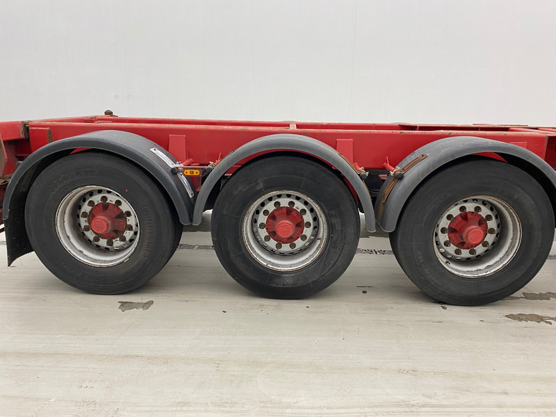 Renders Skelet 20-30-40 ft - Container transporter/ Swap body semi-trailer: picture 4 Renders Skelet 20-30-40 ft - Container transporter/ Swap body semi-trailer: picture 4