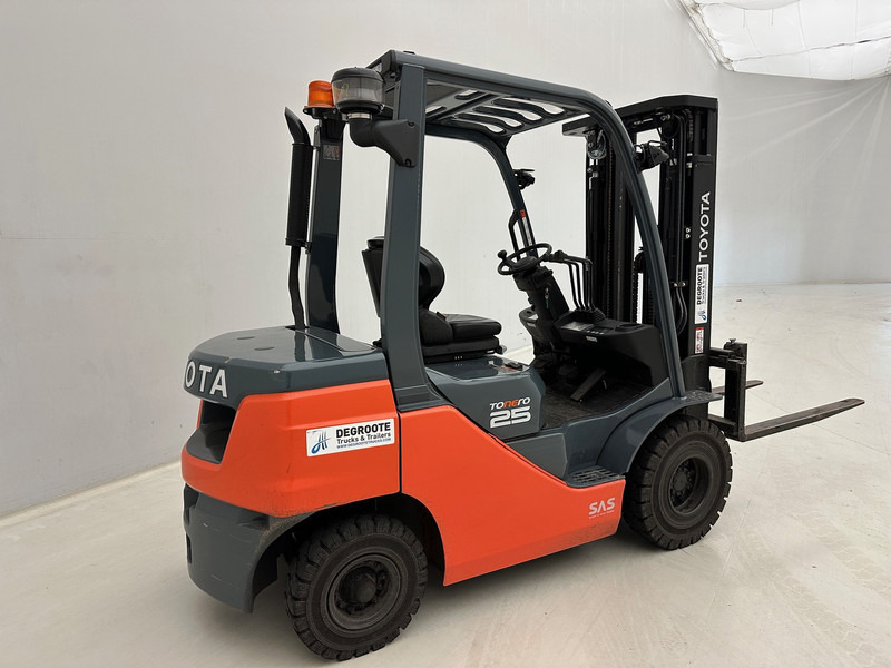 Diesel forklift Toyota 2022 Tonero 25: picture 11
