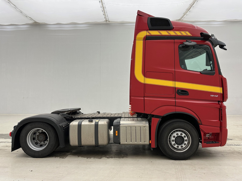 Mercedes-Benz Actros 1942 BigSpace - Tractor unit: picture 4 Mercedes-Benz Actros 1942 BigSpace - Tractor unit: picture 4