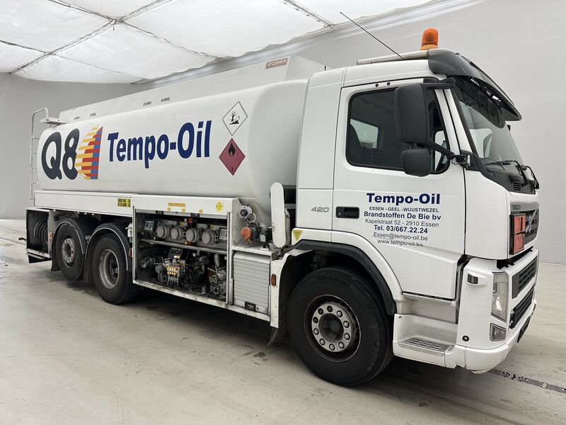 Volvo FM 420 - 6x2 - Tank truck: picture 3 Volvo FM 420 - 6x2 - Tank truck: picture 3