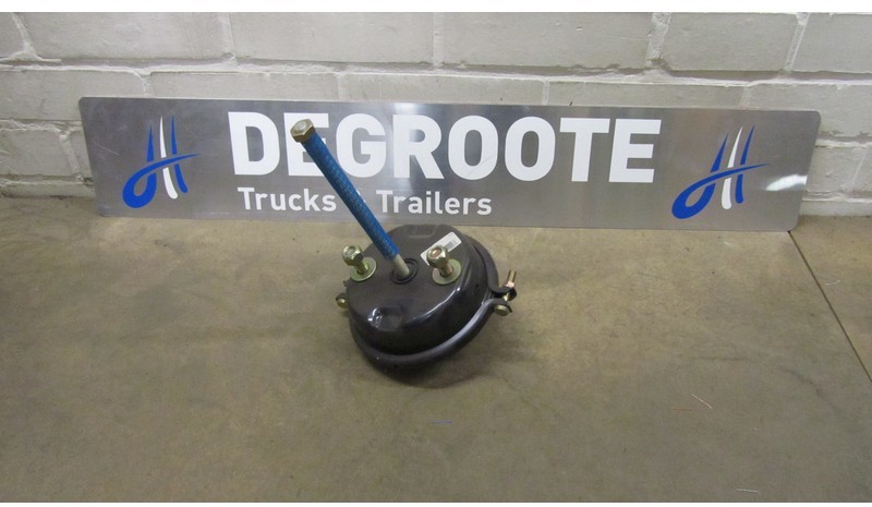 Volvo Remcilinder USA VNL - Brake cylinder for Truck: picture 1 Volvo Remcilinder USA VNL - Brake cylinder for Truck: picture 1