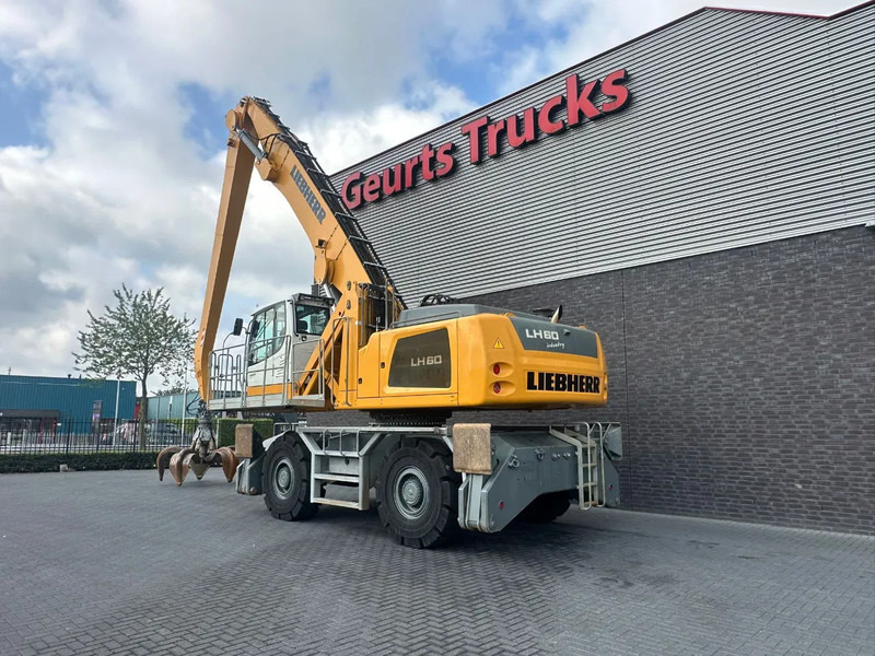 Liebherr LH 60 M LITRONIC INDUSTRY MATERIAL HANDLER/ UMSCHLAGBAGGER/ OVERSLAGKRAAN - Waste/ Industry handler: picture 3 Liebherr LH 60 M LITRONIC INDUSTRY MATERIAL HANDLER/ UMSCHLAGBAGGER/ OVERSLAGKRAAN - Waste/ Industry handler: picture 3