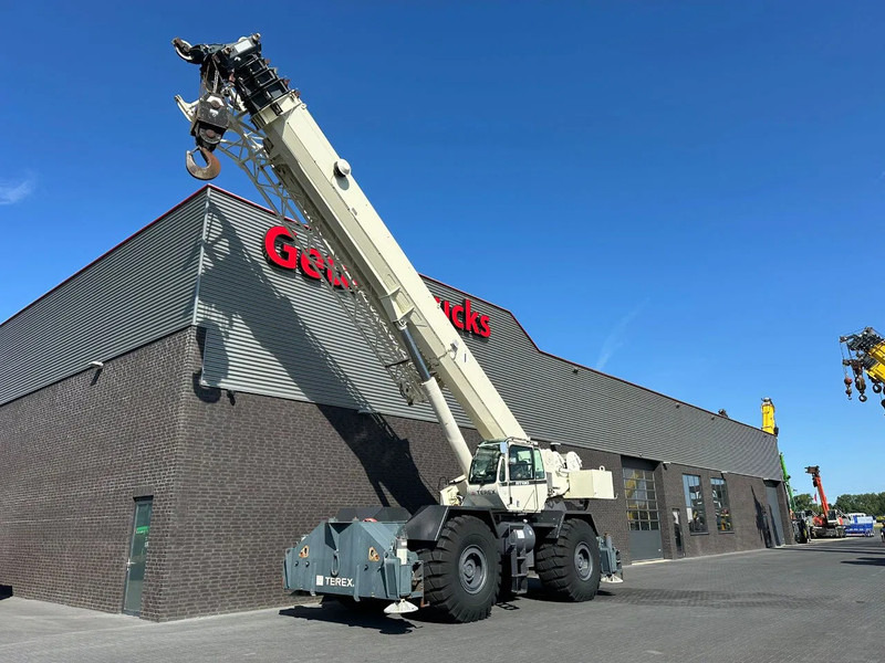Terex RT130 ROUGH TERRAIN CRANE + JIB - Rough terrain crane: picture 2 Terex RT130 ROUGH TERRAIN CRANE + JIB - Rough terrain crane: picture 2