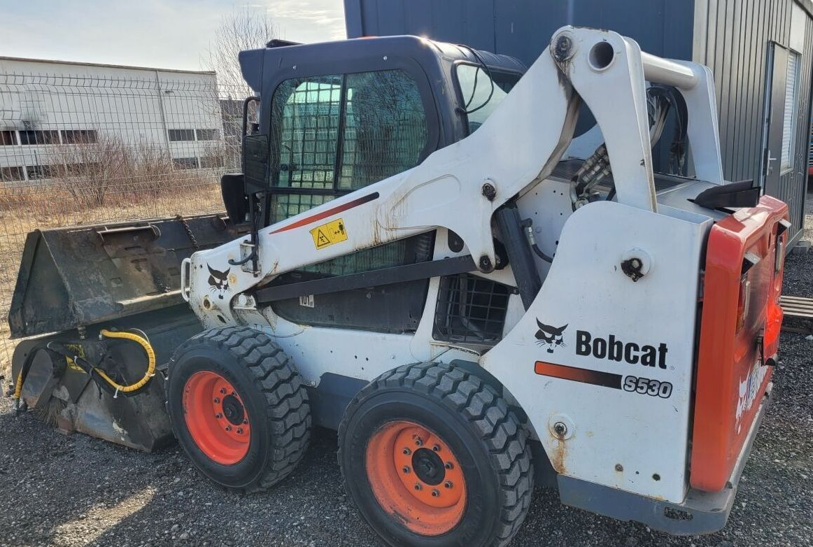 BOBCAT S530 - Skid steer loader: picture 1 BOBCAT S530 - Skid steer loader: picture 1