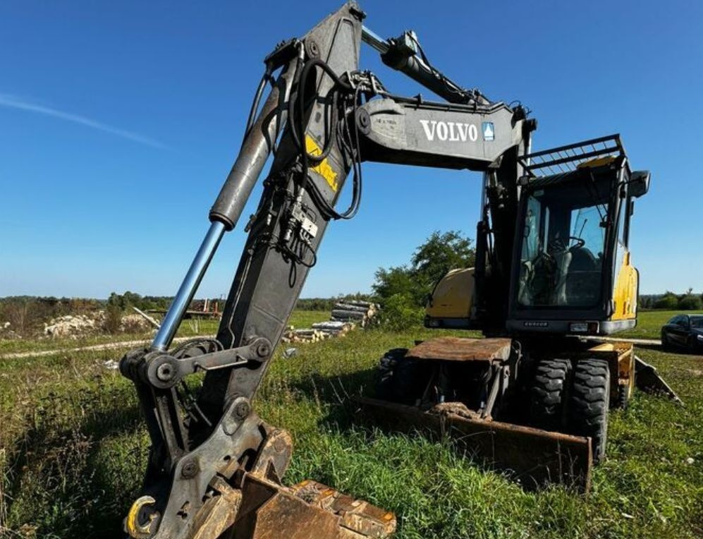 Volvo EW160 - Wheel excavator: picture 3 Volvo EW160 - Wheel excavator: picture 3