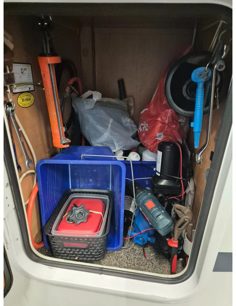 Leasing of Camper ROLLER TEAM AUTOROLLER 595 P..... trekhaak,eerste eigenaar. Camper ROLLER TEAM AUTOROLLER 595 P..... trekhaak,eerste eigenaar.: picture 12