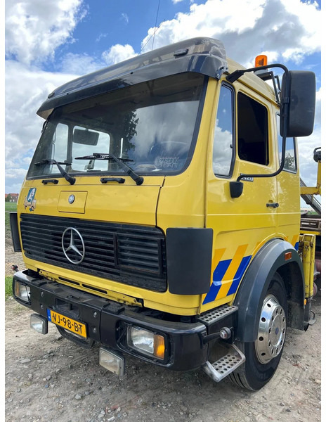 Mercedes-Benz SK 1420 afzetbak.kraan.lier Bergingswagen - Tow truck: picture 2 Mercedes-Benz SK 1420 afzetbak.kraan.lier Bergingswagen - Tow truck: picture 2