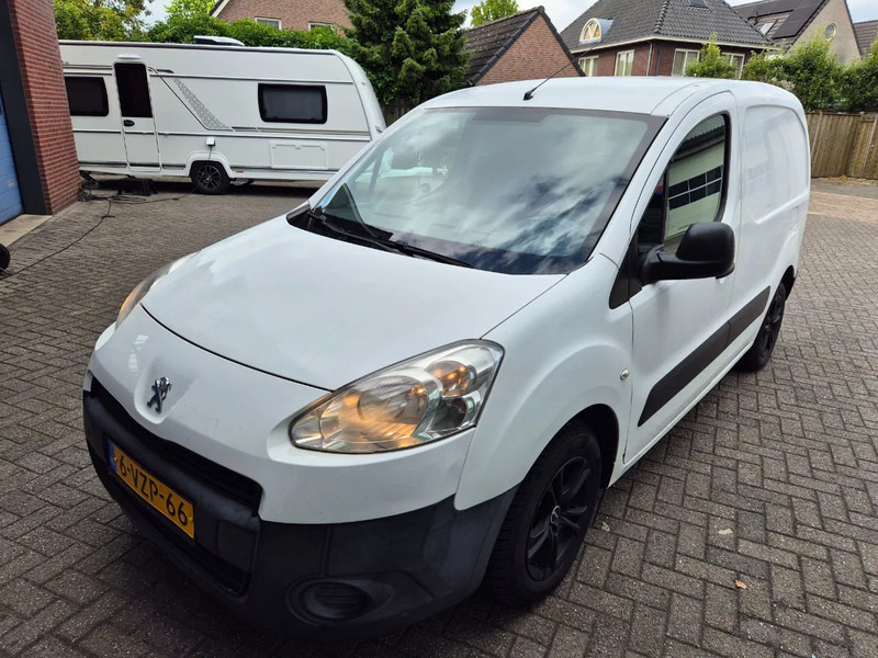 Peugeot Partner 1.6 D - Small van: picture 4 Peugeot Partner 1.6 D - Small van: picture 4