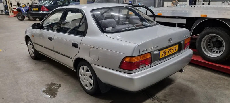 Toyota Corolla GXI 1.6. autom... Limited - Sedan: picture 4 Toyota Corolla GXI 1.6. autom... Limited - Sedan: picture 4
