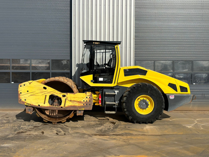Bomag BW219PDH-5 - Roller: picture 1 Bomag BW219PDH-5 - Roller: picture 1