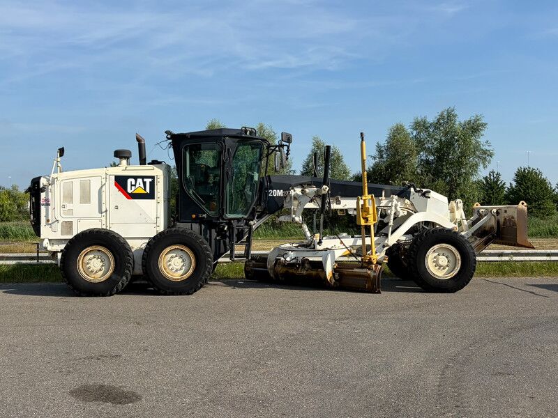 Grader Caterpillar 120M2: picture 6 Grader Caterpillar 120M2: picture 6