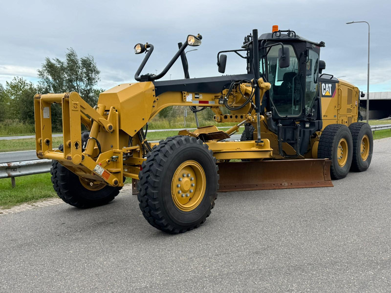 Caterpillar 140M2 - Grader: picture 2 Caterpillar 140M2 - Grader: picture 2