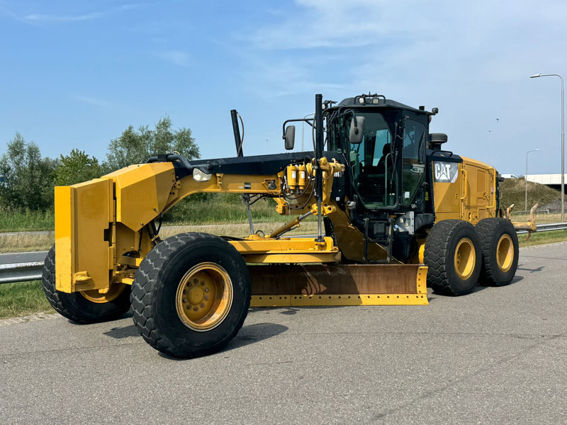 Caterpillar 140M3 - Grader: picture 2 Caterpillar 140M3 - Grader: picture 2
