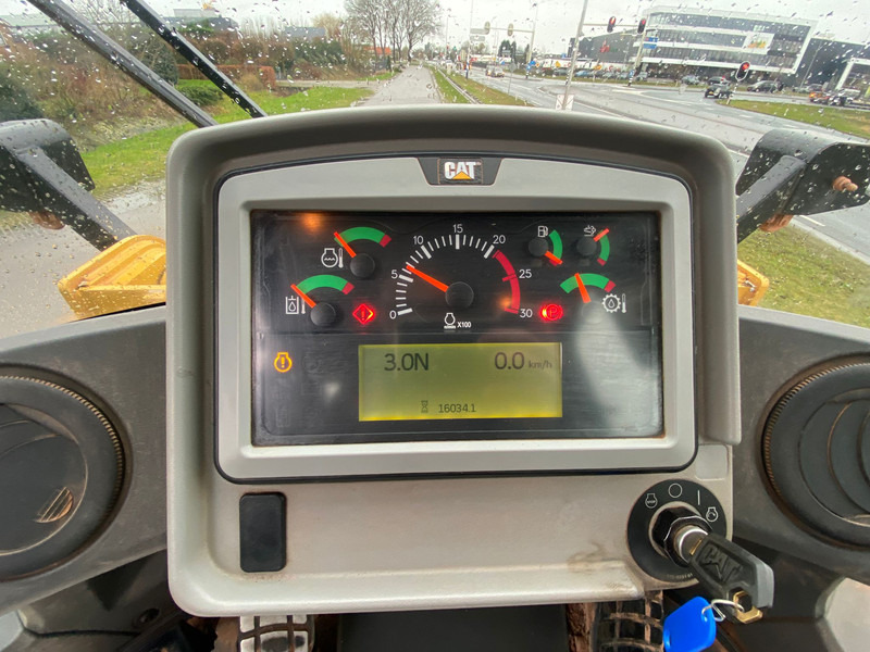 Wheel loader Caterpillar 966M XE - Excellent condition: picture 20