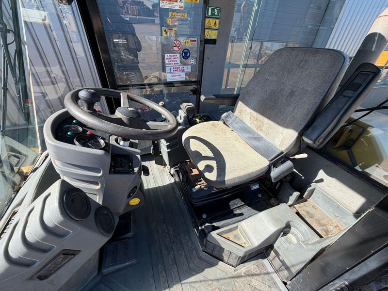 Leasing of Caterpillar CP76 Caterpillar CP76: picture 20