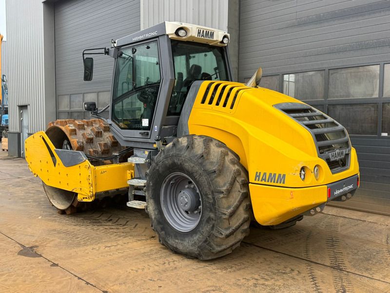 Hamm H13i Padfoot compactor - Roller: picture 3 Hamm H13i Padfoot compactor - Roller: picture 3