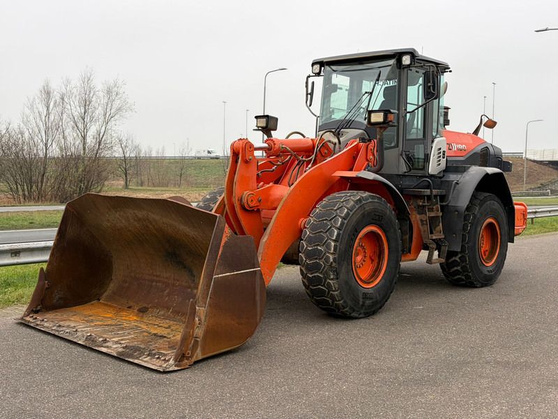 Hitachi ZW180-5B-TPDX - Wheel loader: picture 2 Hitachi ZW180-5B-TPDX - Wheel loader: picture 2