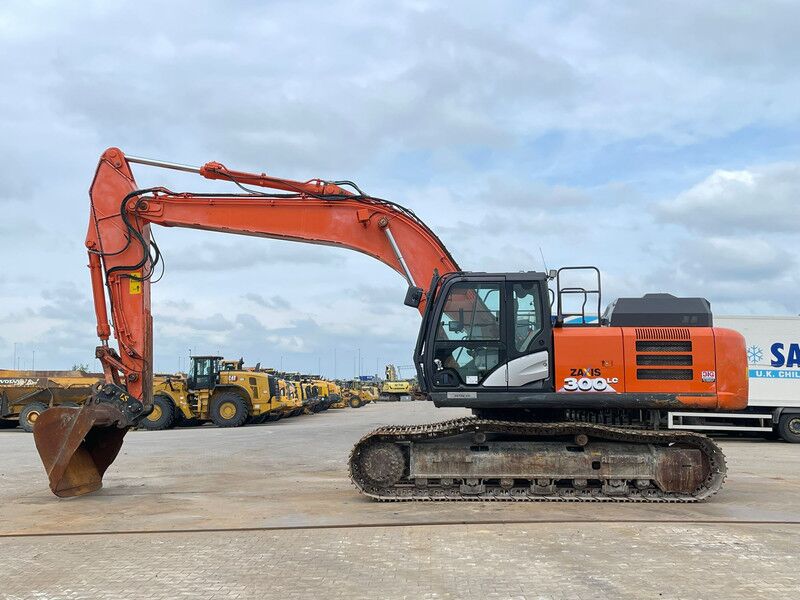 Hitachi ZX300-6 - Crawler excavator: picture 1 Hitachi ZX300-6 - Crawler excavator: picture 1