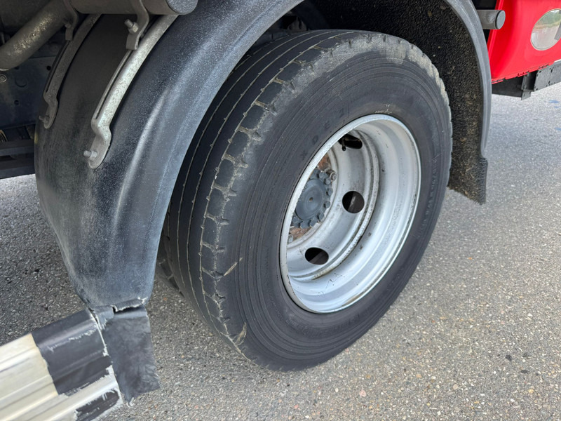 Refrigerator truck Iveco EUROCARGO ML100E19: picture 16 Refrigerator truck Iveco EUROCARGO ML100E19: picture 16