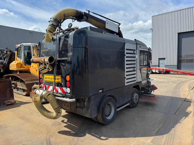 Ravo Ravo 560 sweeper Ravo 560 sweeper - Road sweeper: picture 5 Ravo Ravo 560 sweeper Ravo 560 sweeper - Road sweeper: picture 5