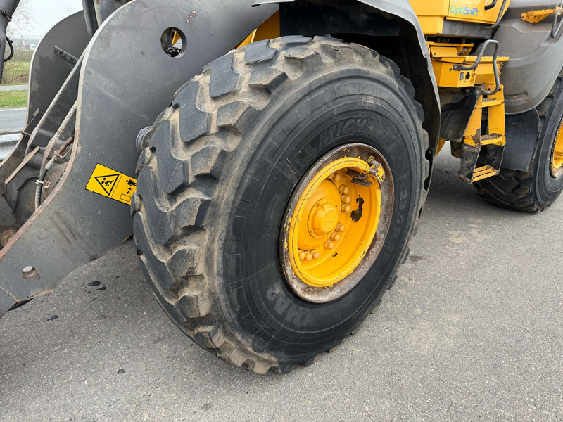 Wheel loader Volvo L110H: picture 15 Wheel loader Volvo L110H: picture 15