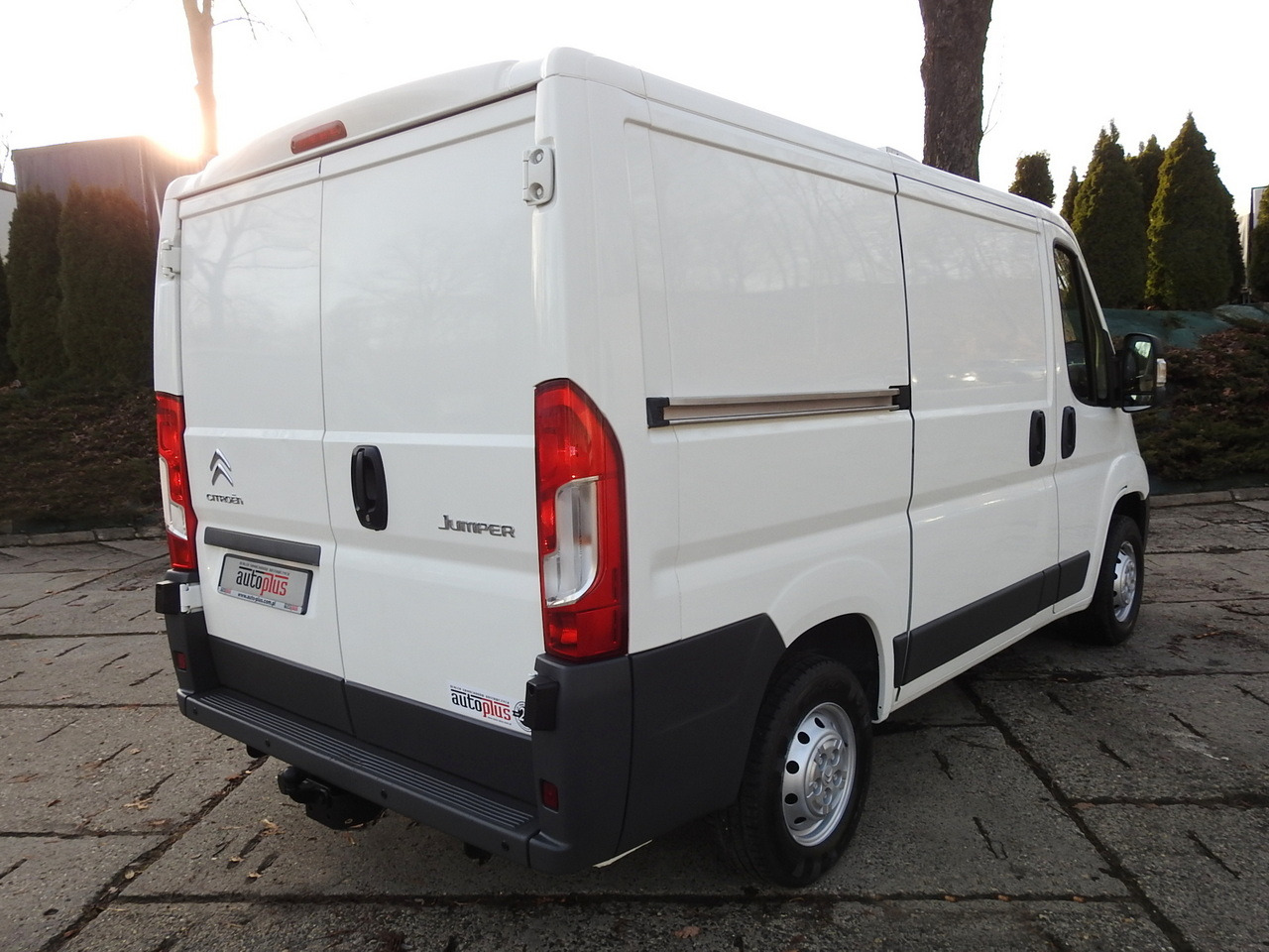 CITROEN JUMPER REFRIGERATOR VAN -5*C LED LIGHTS AIR CONDITIONING 130HP - Refrigerated van: picture 3 CITROEN JUMPER REFRIGERATOR VAN -5*C LED LIGHTS AIR CONDITIONING 130HP - Refrigerated van: picture 3