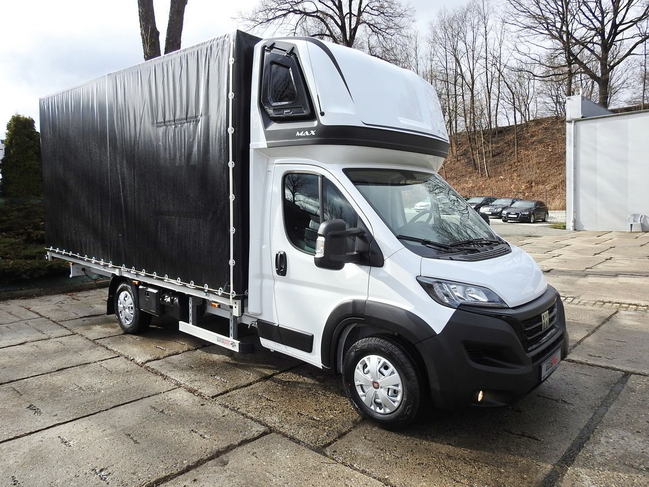 FIAT DUCATO - Curtain side van: picture 4 FIAT DUCATO - Curtain side van: picture 4