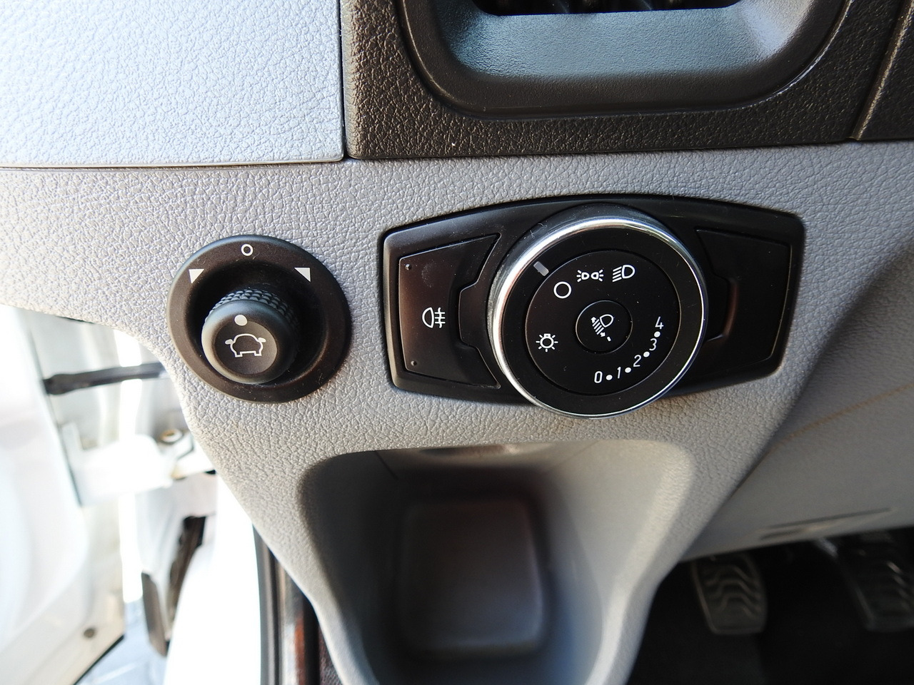 Combi van FORD TRANSIT STAKE BODY DOUBLE CABIN DOKA 7 SEATS AIR CONDITIONING  130HP: picture 22