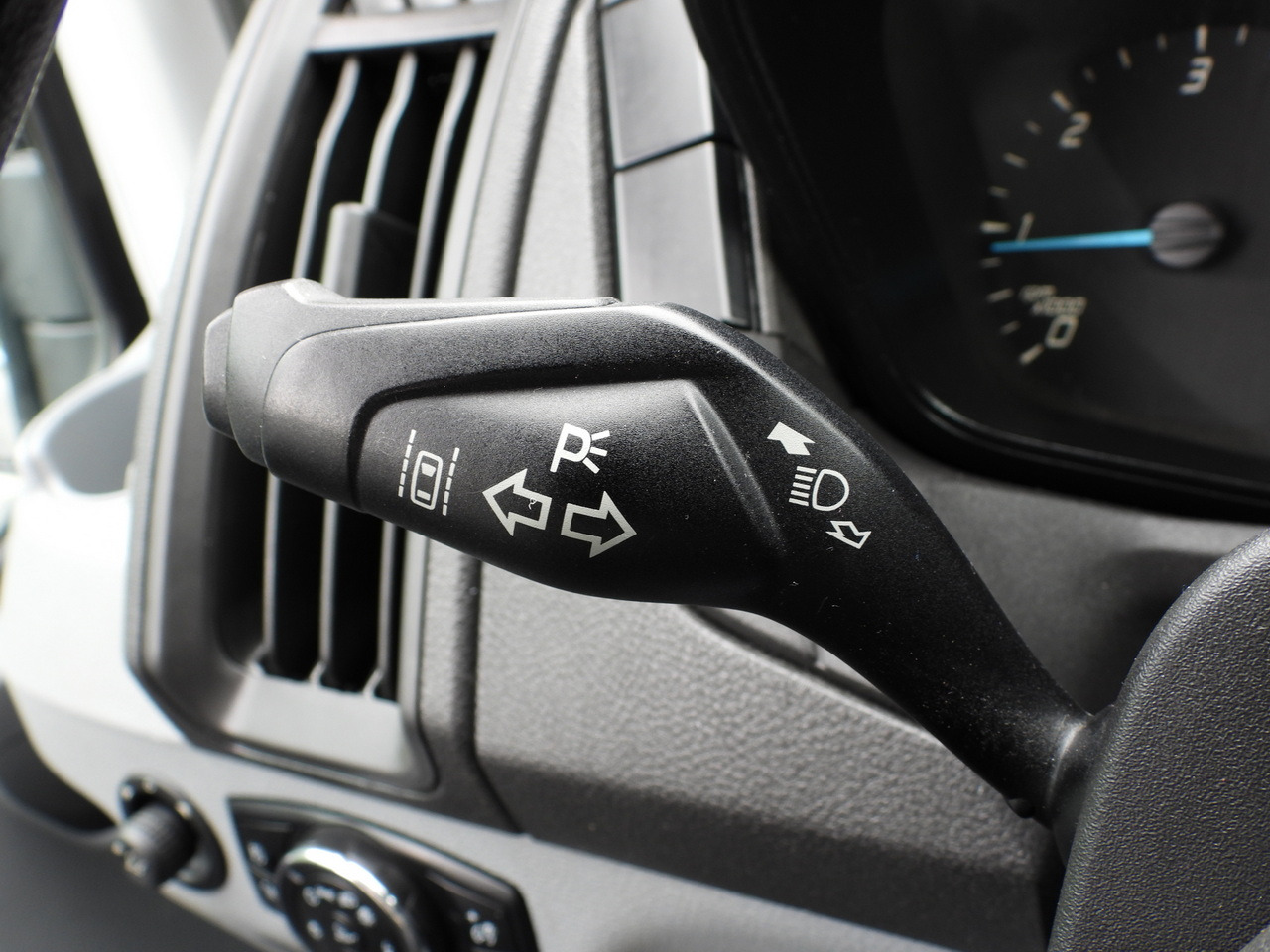 Tipper van FORD TRANSIT TIPPER DOUBLE CABIN DOKA 6 SEATS CRUISE CONTROL AIR CONDITIONING TWIN WHEELS  170HP: picture 34