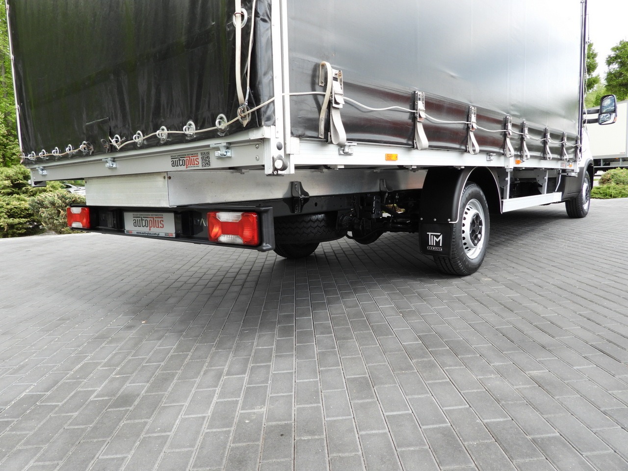 Curtain side van IVECO DAILY  35S18 TARPAULIN 10 PALLETS WEBASTO CRUISE CONTROL AIR CONDITIONING  180HP: picture 26