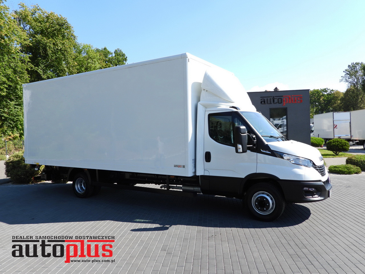 IVECO DAILY 72C18 LIFT 14 PALLETS CRUISE CONTROL PNEUMATICS AUTOMATIC TRANSMISSION HI-MATIC TWIN WHEELS AIR CONDITIONING 180HP - Refrigerated van: picture 1 IVECO DAILY 72C18 LIFT 14 PALLETS CRUISE CONTROL PNEUMATICS AUTOMATIC TRANSMISSION HI-MATIC TWIN WHEELS AIR CONDITIONING 180HP - Refrigerated van: picture 1