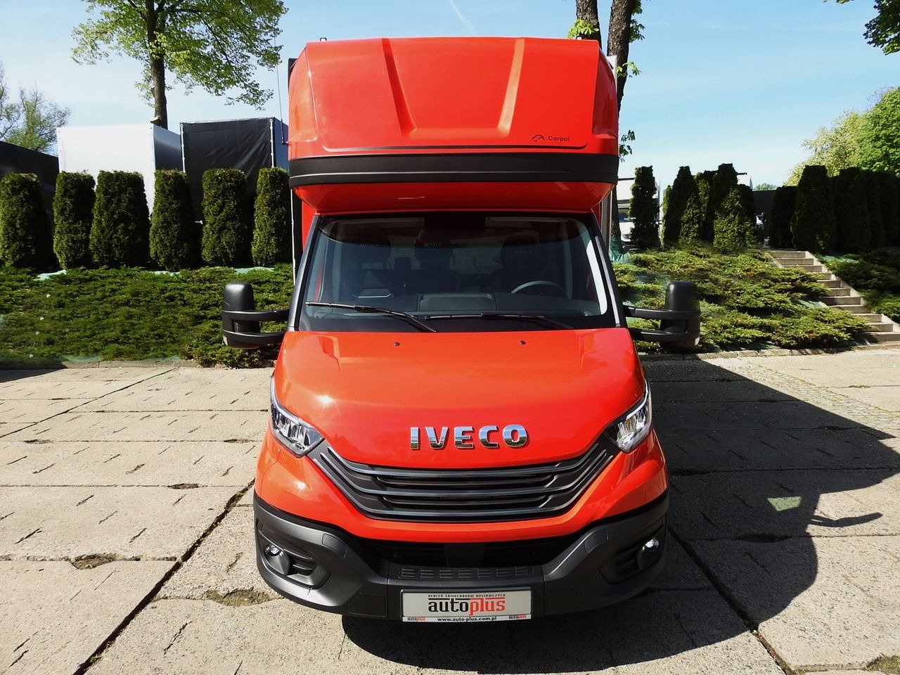 IVECO DAILY NEW TARPAULIN 10 PALLETS WEBASTO CRUISE CONTROL NAVIGATION AIR CONDITIONING LED LIGHTS 180HP - Curtain side van: picture 5 IVECO DAILY NEW TARPAULIN 10 PALLETS WEBASTO CRUISE CONTROL NAVIGATION AIR CONDITIONING LED LIGHTS 180HP - Curtain side van: picture 5