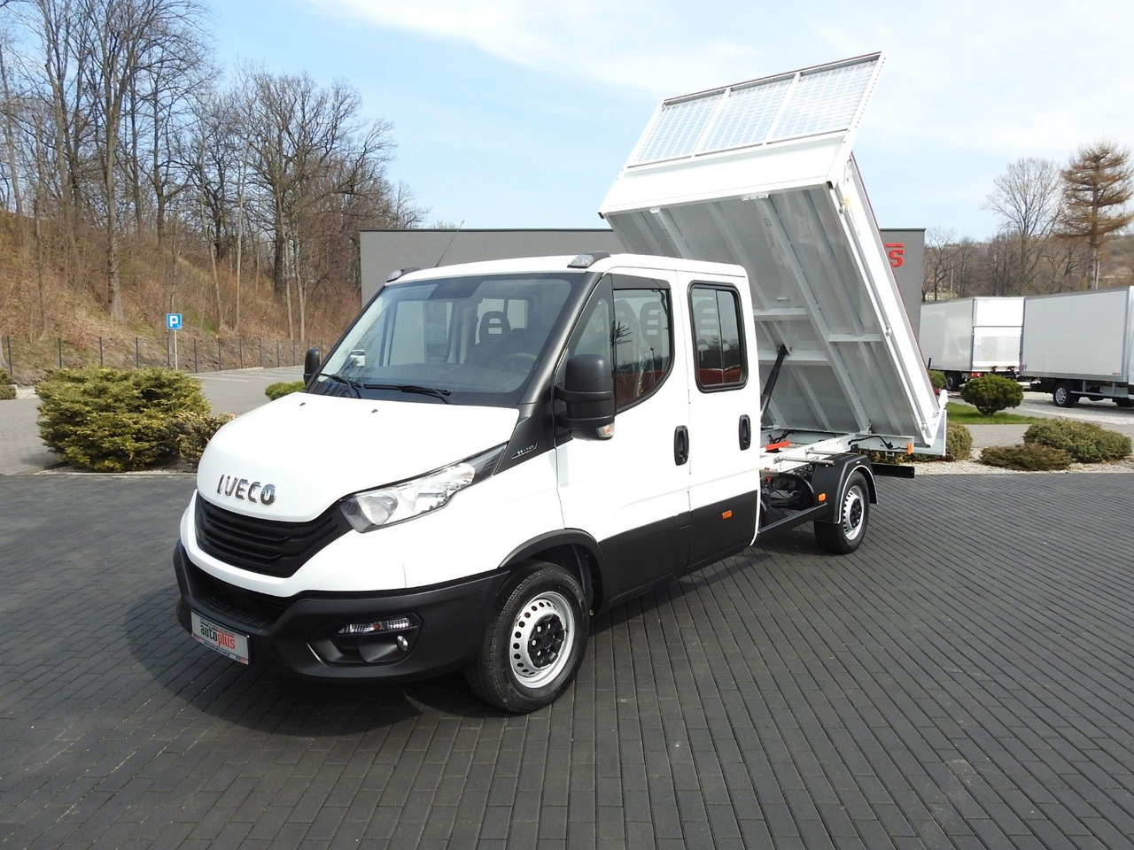 Tipper van Iveco DAILY 35S14 KIPPER DOPPELKABINE DOKA 7 SITZE: picture 16