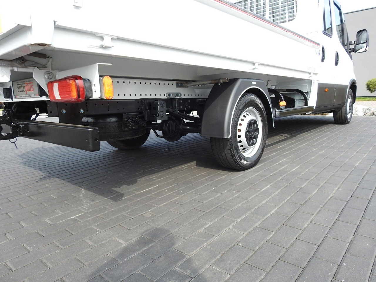 Tipper van Iveco DAILY 35S14 KIPPER DOPPELKABINE DOKA 7 SITZE: picture 15