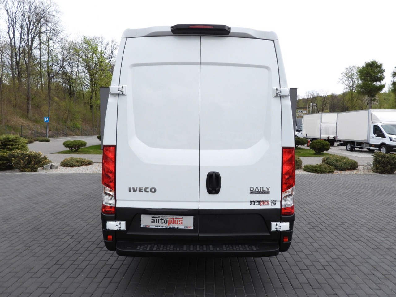 Leasing of  Iveco DAILY 35S14 KÜHLKASTENWAGEN -5*C STROMVERSORGUNG Iveco DAILY 35S14 KÜHLKASTENWAGEN -5*C STROMVERSORGUNG: picture 12
